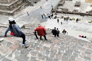 Mexico City: Teotihuacan, Acolman & Piñatas Private Tour