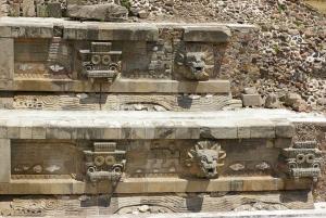 Mexico City: Teotihuacan, Acolman & Piñatas Private Tour