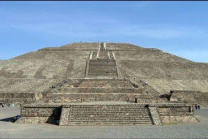 Mexico City: Teotihuacán and Guadalupe Shrine Tour