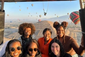 CDMX: Vuelo en Globo y Visita Guiada a Teotihuacán y al Santuario de Guadalupe