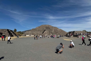 Mexico City: Teotihuacan, Brunch, and Xochimilco Tour