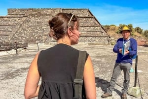 Mexico City: Teotihuacan Early Access & Tula Private Tour