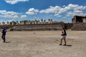 Mexico City: Teotihuacan Early Access & Tula Private Tour