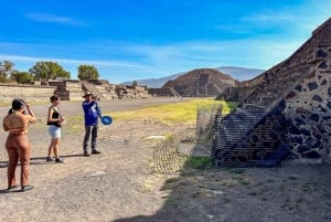 Mexico City: Teotihuacan, Guadalupe Shrine & Tlatelolco Tour