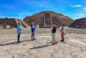 Mexico City: Teotihuacan, Guadalupe Shrine & Tlatelolco Tour