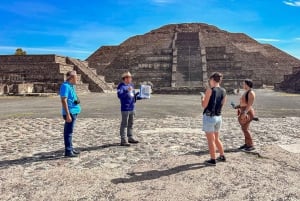 Mexico City: Teotihuacan Early Access or Afternoon Tour