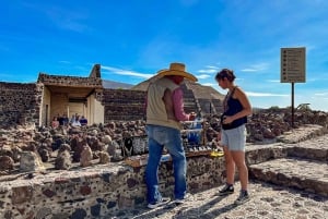 Mexico City: Teotihuacan Early Access or Afternoon Tour