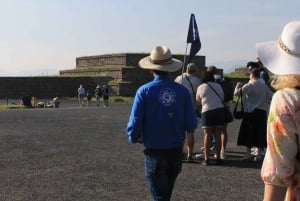 Mexico City: Teotihuacan Pyramids & Basilica of Guadalupe