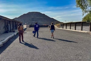 Ciudad de México: Visita vespertina a las ruinas de Teotihuacán con acceso tardío