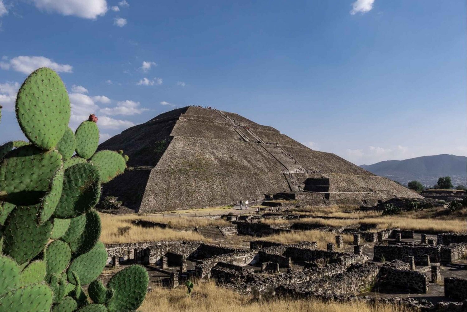 Mexico City: Teotihuacan, Shrine of Guadalupe & Tlatelolco