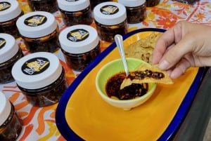 Mexico City: Vegan & Veggie Market Tour with Cooking Lesson