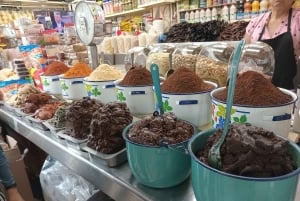 Mexico City: Vegan & Veggie Market Tour with Cooking Lesson