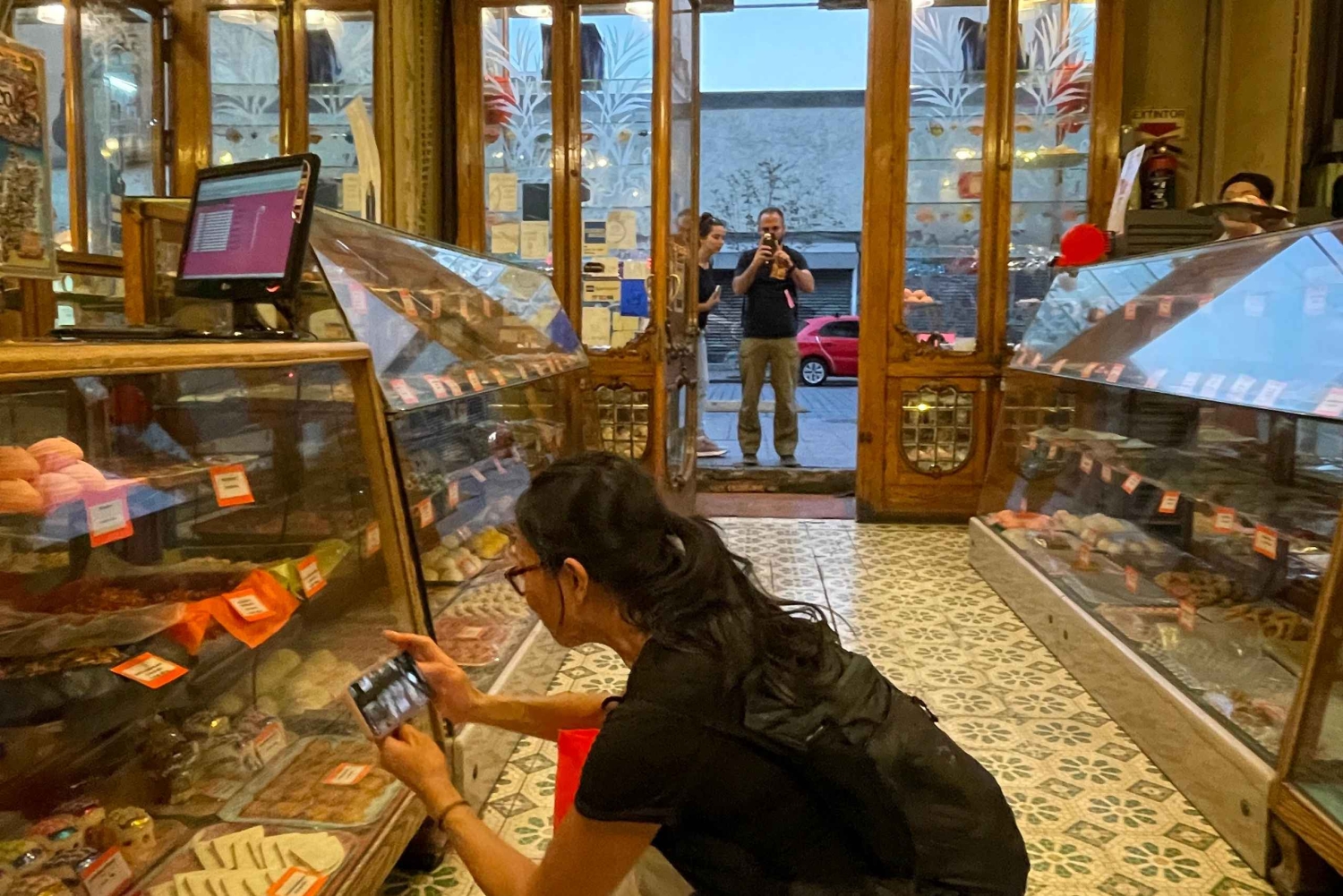 Mexico City: Walk & Eat through Mexican Gastronomy History