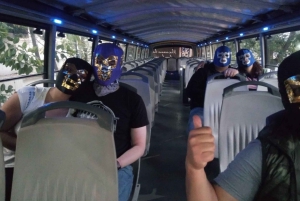 Ciudad de México: Ticket de entrada al espectáculo de lucha libre y viaje en autobús de dos pisos