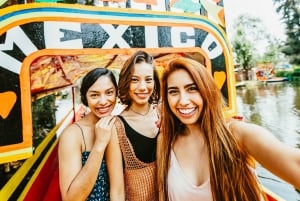 Mexico City: Xochimilco, Casa Azul, Coyoacán & UNAM Tour