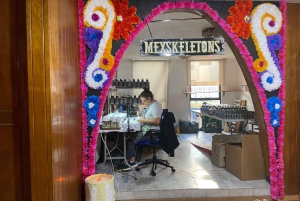 Mexico City: Day of the Dead House and craft workshop