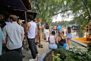 México: Fiesta en barco en Xochimilco con chupitos de tequila