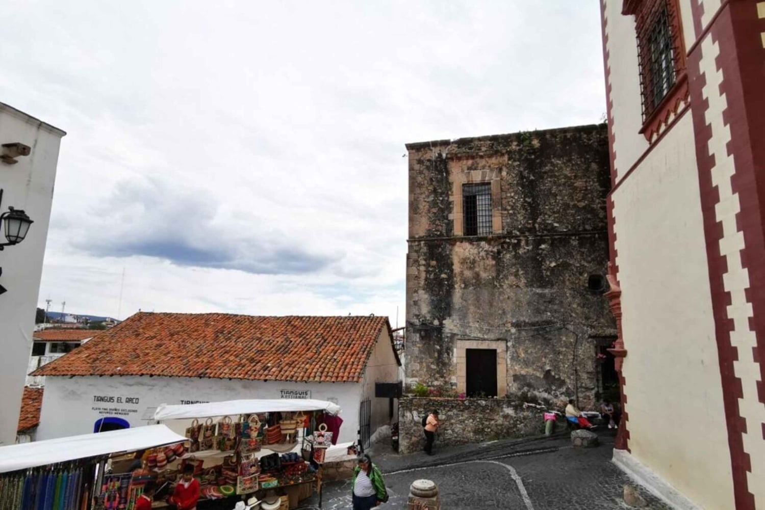 Excursión Mil Cascadas Taxco: Cascadas Asombrosas y Rappel Loco