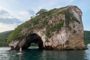 Mismaloya: Los Arcos Bioluminescent Waters Kayak & Cave Tour