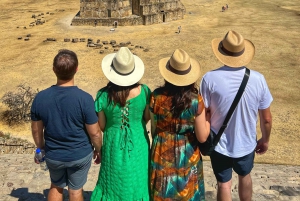 Oaxaca: Monte Albán, Hierve el agua, Mezcal y Teotitlán