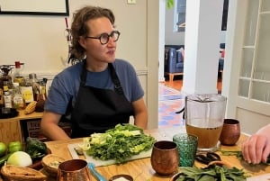 Muchos moles: Clase de cocina y festín de mole multivarietal