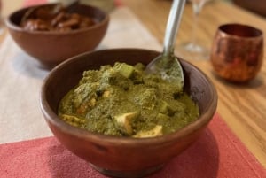 Muchos moles: Clase de cocina y festín de mole multivarietal