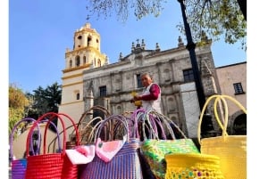 Music and Tequila in Xochimilco visits Coyoacán and CU