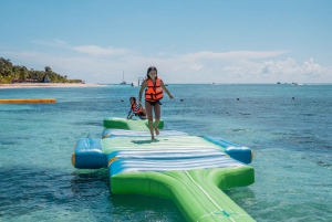 Cozumel: Playa Mia Beach Club Pase de un Día con Transporte