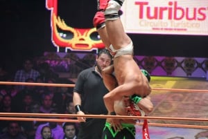 Mexico City: Turiluchas Amazing Wrestling Show