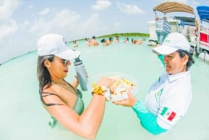 Excursión en Barco a las Ruinas Mayas de Chacchoben y la Laguna de Bacalar