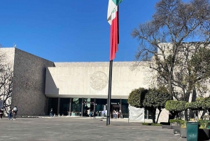 Museo Nacional de Antropología: un viaje al pasado de México-English lang.
