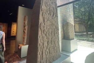 National Museum of Anthropology: A Journey into Mexico's Past-Spanish Language