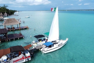 Sailing: Sailing Adventure in group in Bacalar