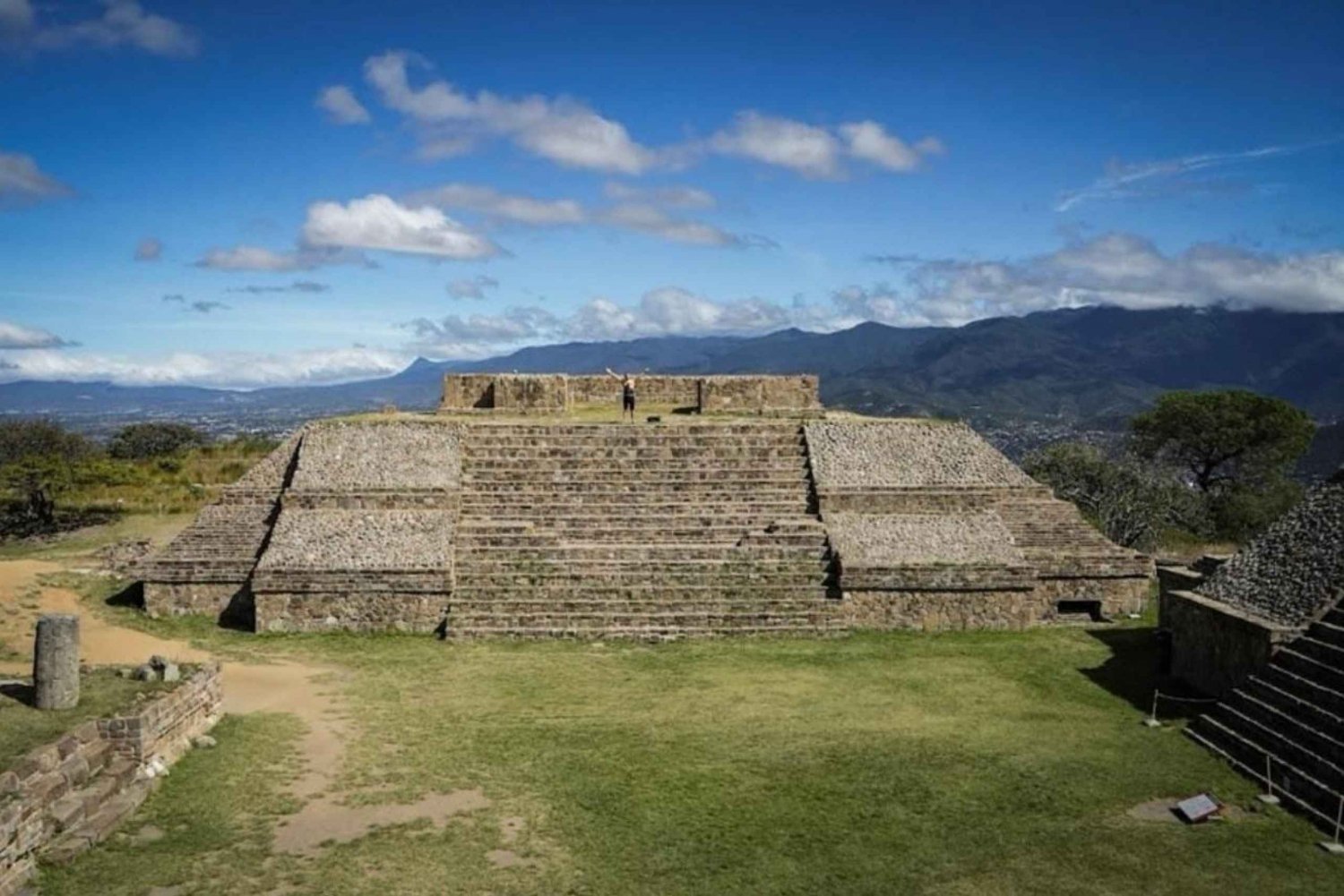 Oaxaca - Monte Alban, Alebrijes, Cuilapan & San Bartolo