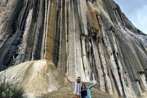 Oaxaca: Monte Albán, Hierve el agua, Mezcal y Teotitlán