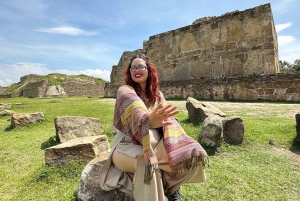 Oaxaca: Monte Albán, Hierve el agua, Mezcal y Teotitlán