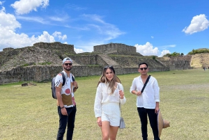 Oaxaca: Monte Albán, Hierve el agua, Mezcal y Teotitlán