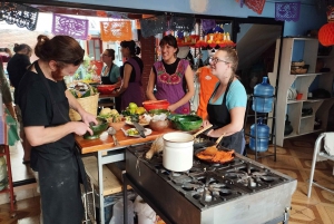 Oaxaca: Traditional Oaxacan Food Cooking Class