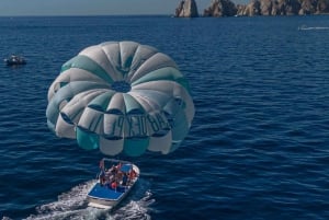 Aventura en Parasailing en Cabo San Lucas