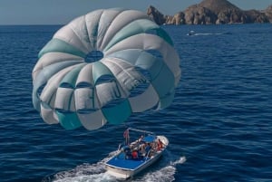 Aventura en Parasailing en Cabo San Lucas