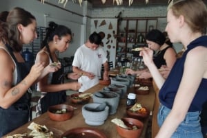 Prepara un Mole Oaxaqueño por una Cocinera Tradicional.