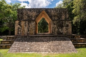 Experiencia Privada a Ek Balam y Valladolid desde Cancún