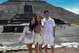 Private family tour to Teotihuacán from your accommodation