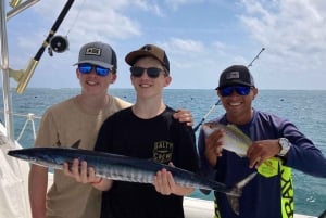 Tour privado de pesca y snorkel en Puerto Morelos