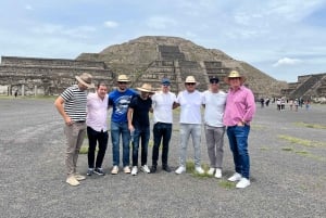 Private tour to Teotihuacan archaeological site from Mexico City.