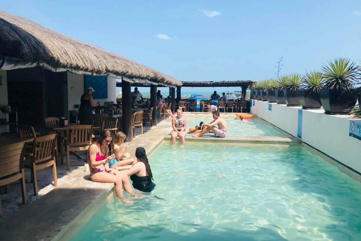 Progreso: Silcer Beach Club Access with All-Inclusive Option in Mexico