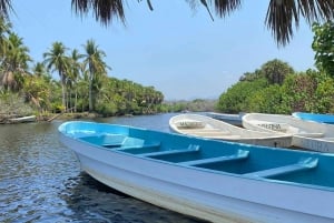 Puerto Escondido: Day Trip to Chacahua National Park