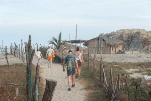 Puerto Escondido: Lagunas de Chacahua Day Trip and Boat Ride