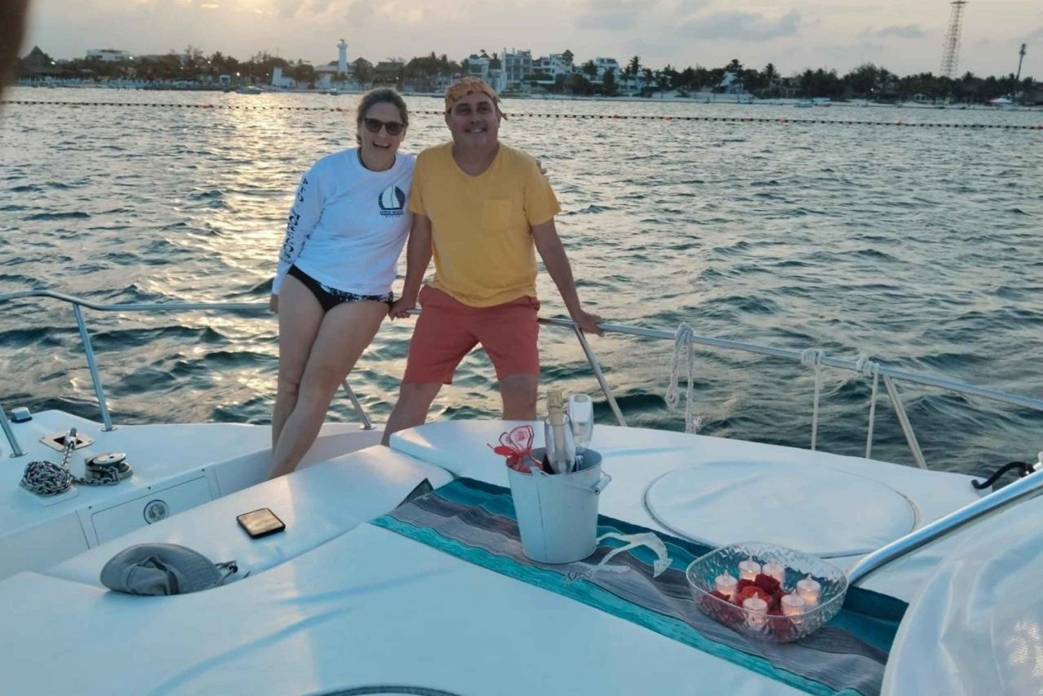 Puerto Morelos: Romantic yacht ride at sunset