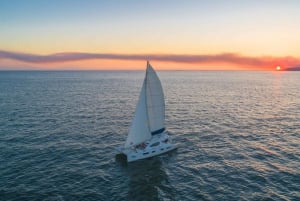 Puerto Vallarta: Bay of Banderas Luxury Sunset Sailing Tour